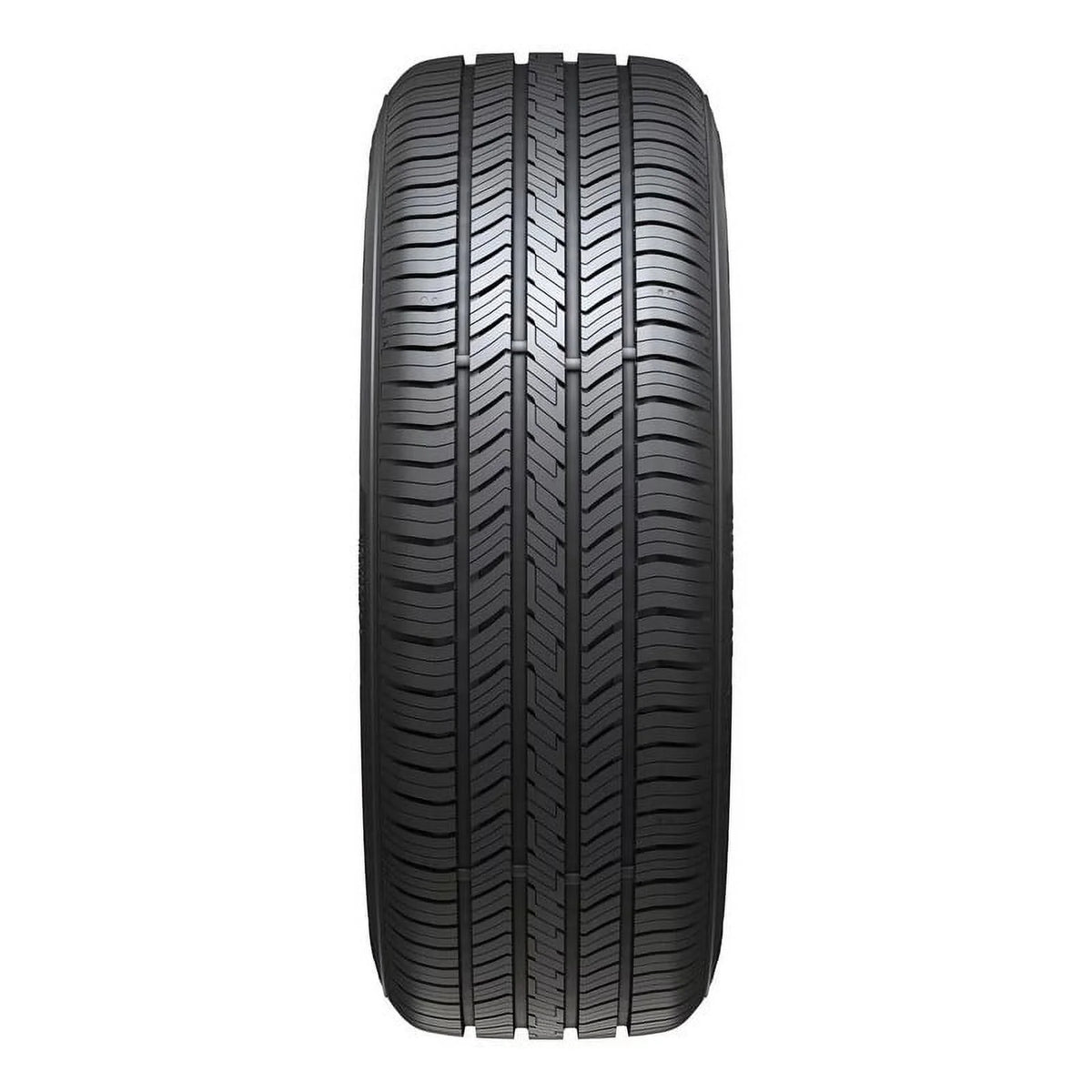 All Season 235/75R15 Passenger Tire I672664