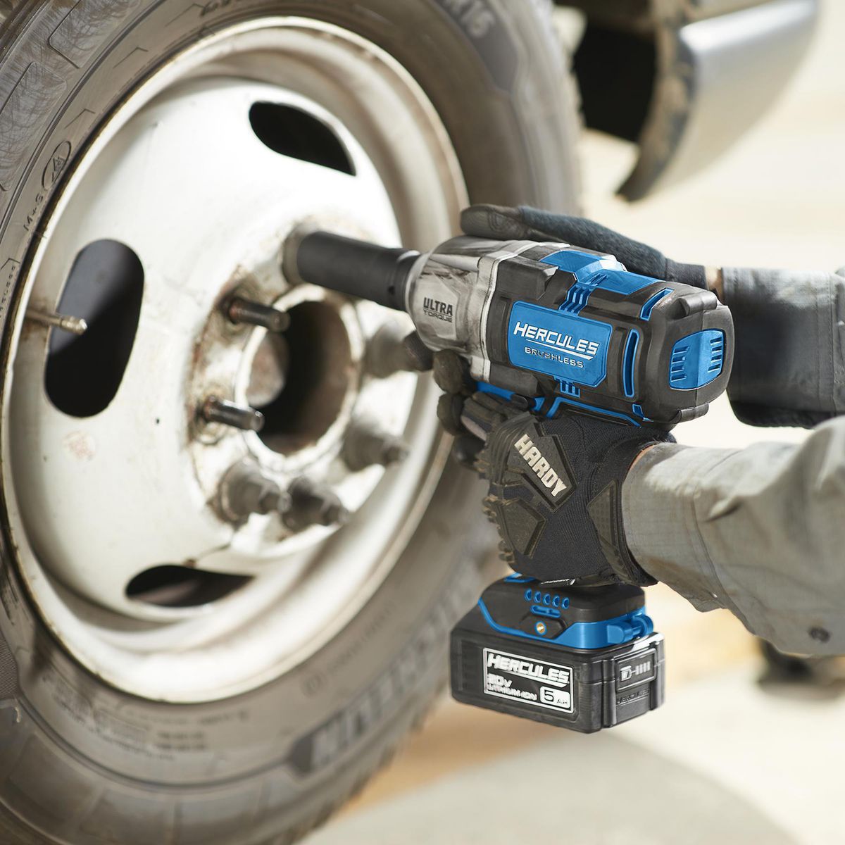 20V Brushless Cordless 3/4 in. Impact Wrench R1606