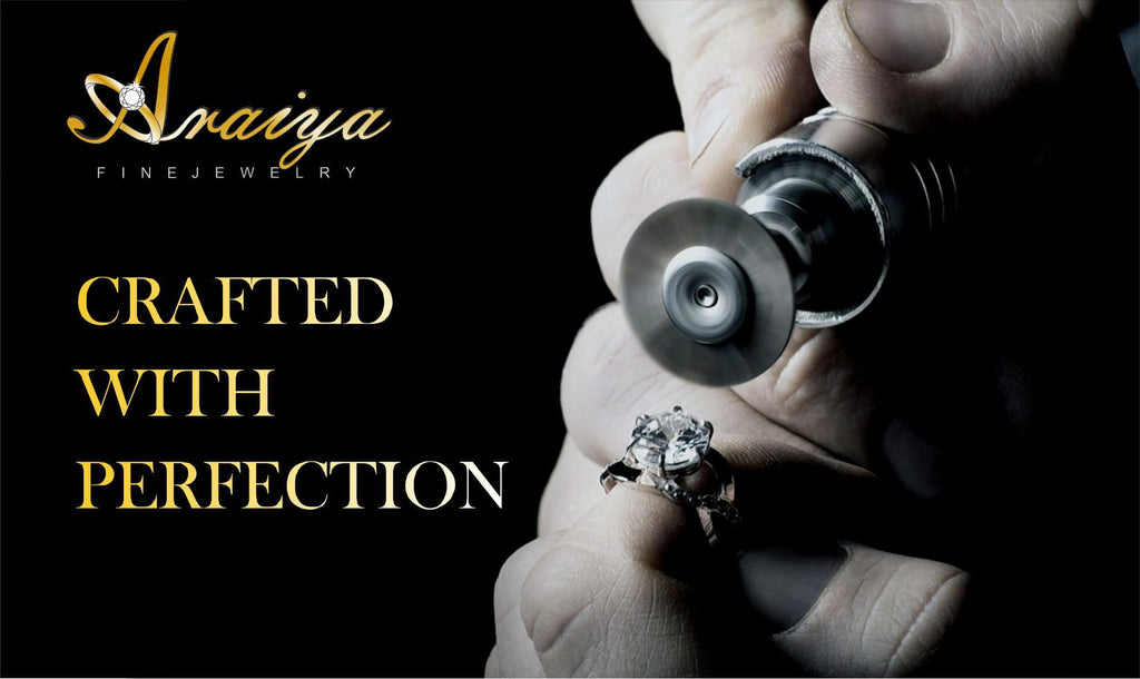 14K White Gold Diamond Halo Engagement Ring D299