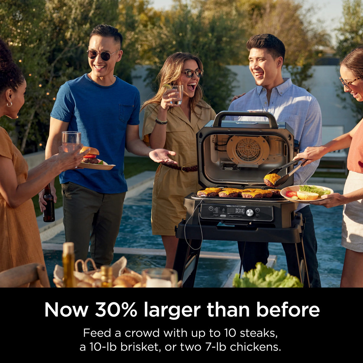 7-in-1 Outdoor Grill & Smoker V768939