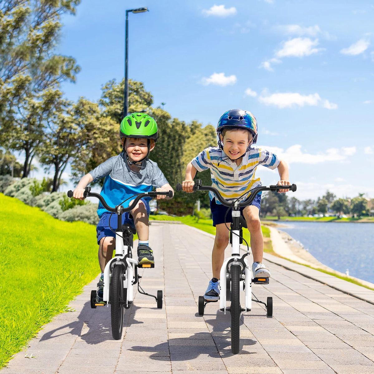 18'' Kid's Bike with Training Wheels & Basket J41269
