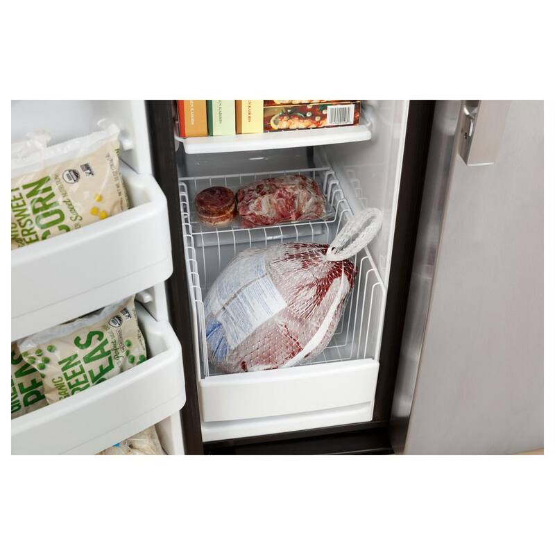 25.3 cu. ft. Side-by-Side Refrigerator T3747