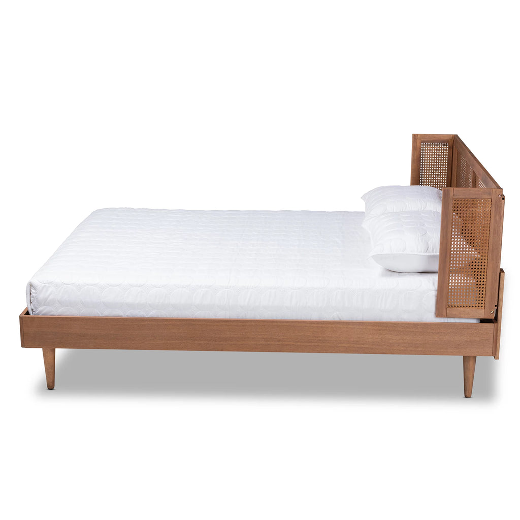 Queen Size Wood and Synthetic Rattan Platform Bed C36130