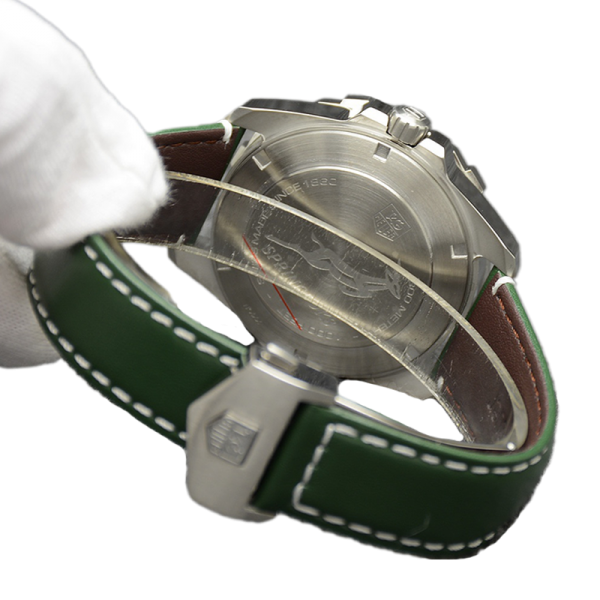 43mm Watch W696317