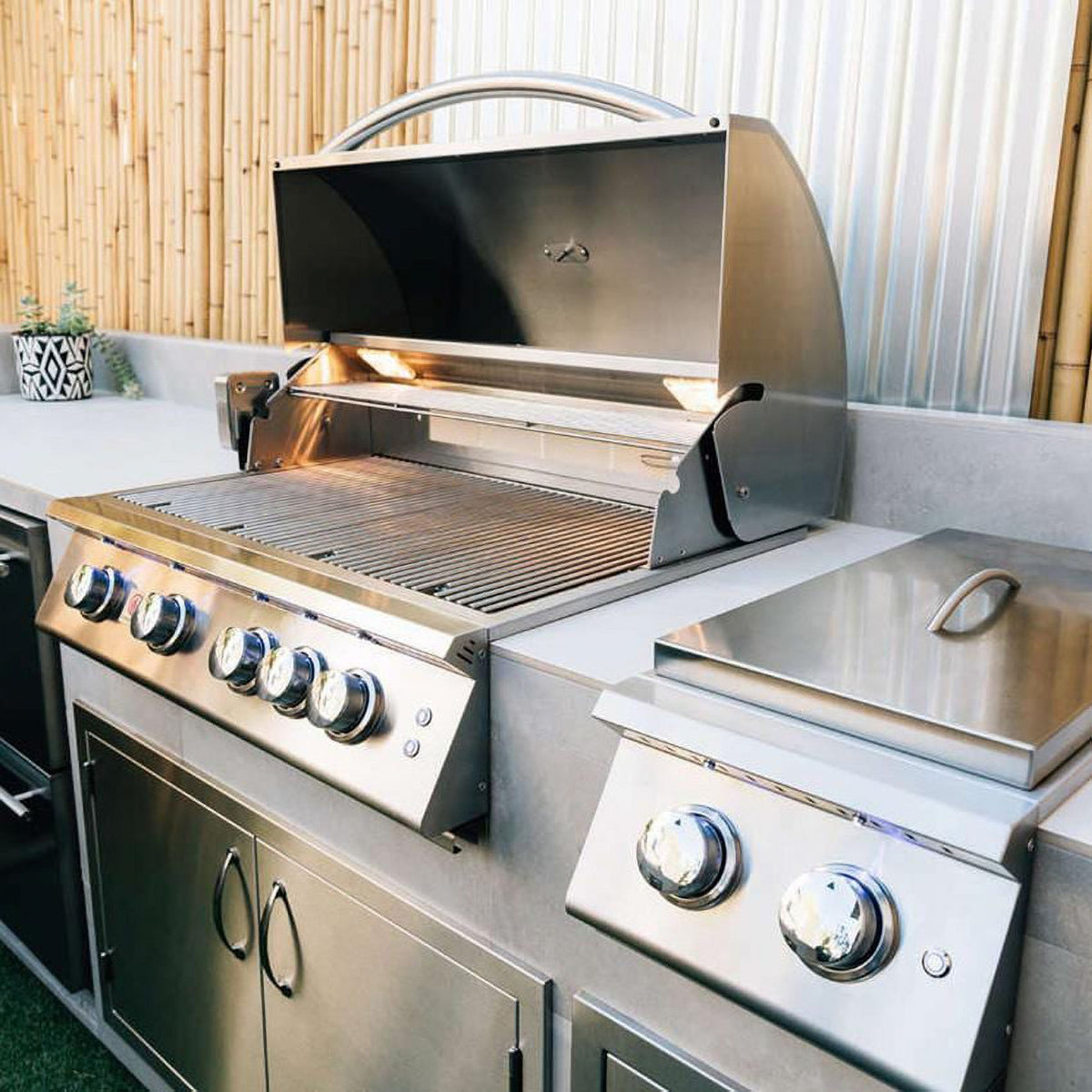 40-Inch 5-Burner Built-In Propane Gas Grill With Rear Infrared Burner X9586