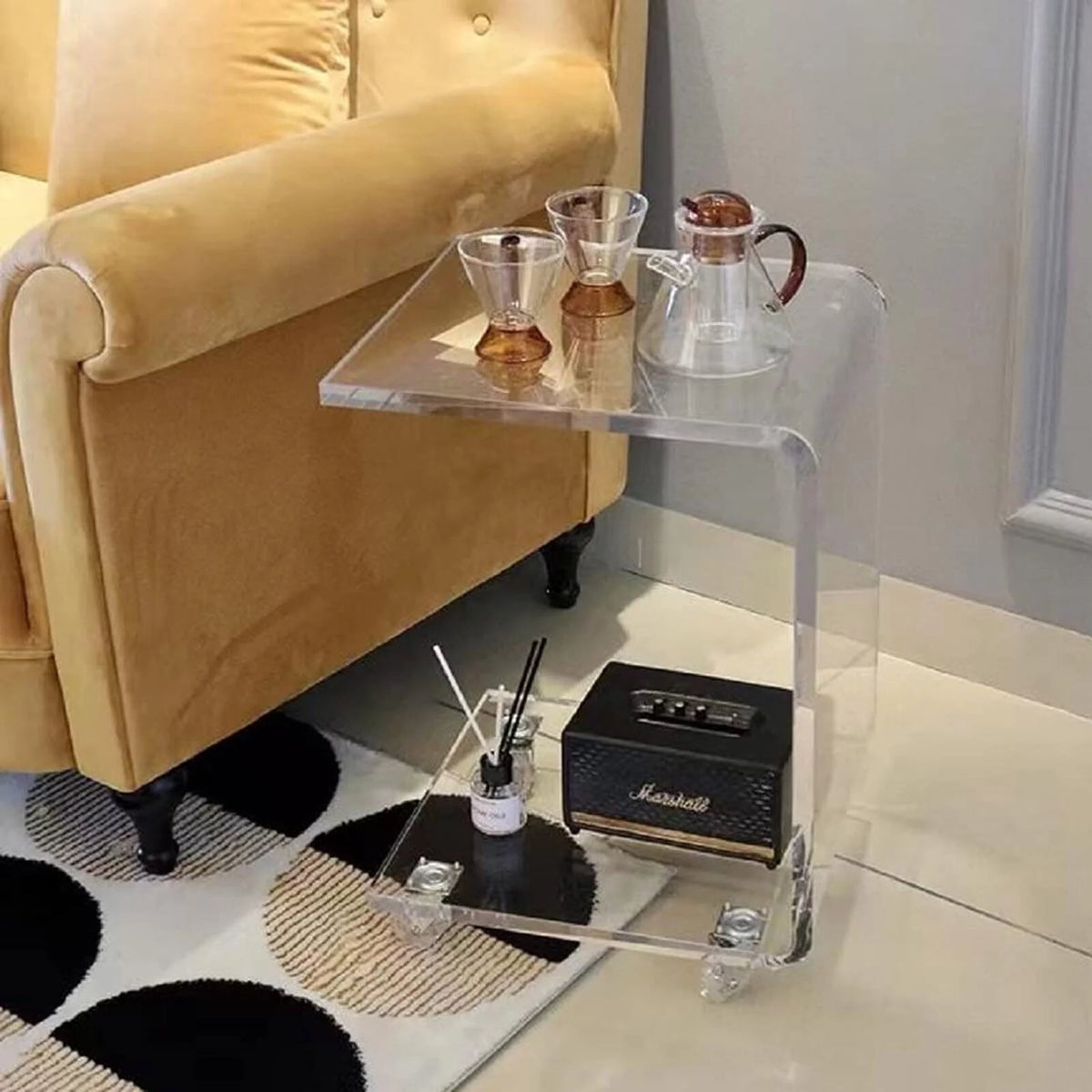Transparent Acrylic C Shape Sofa Side Table K996387