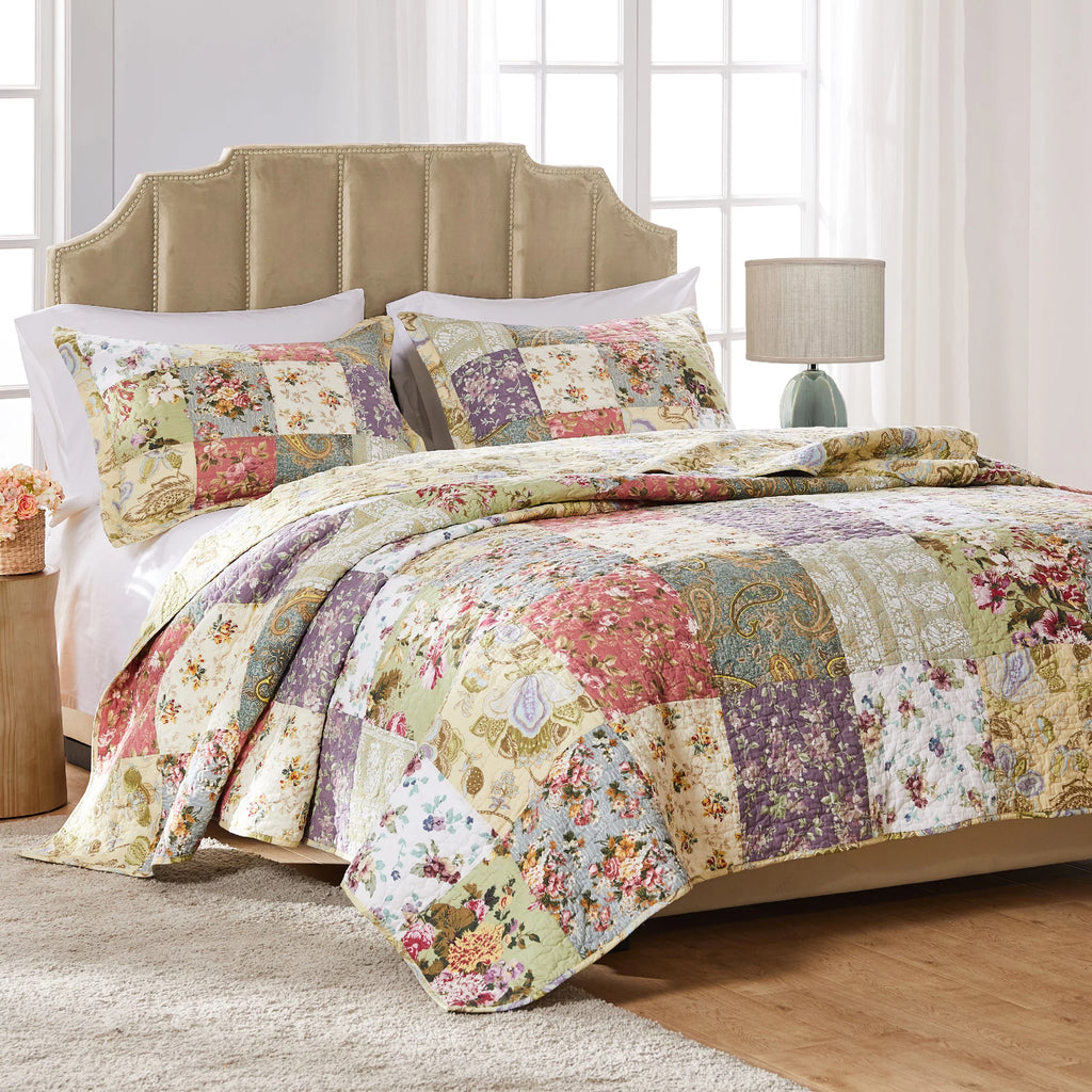 100% Cotton Patchwork Quilt and Pillow Sham Set L21472