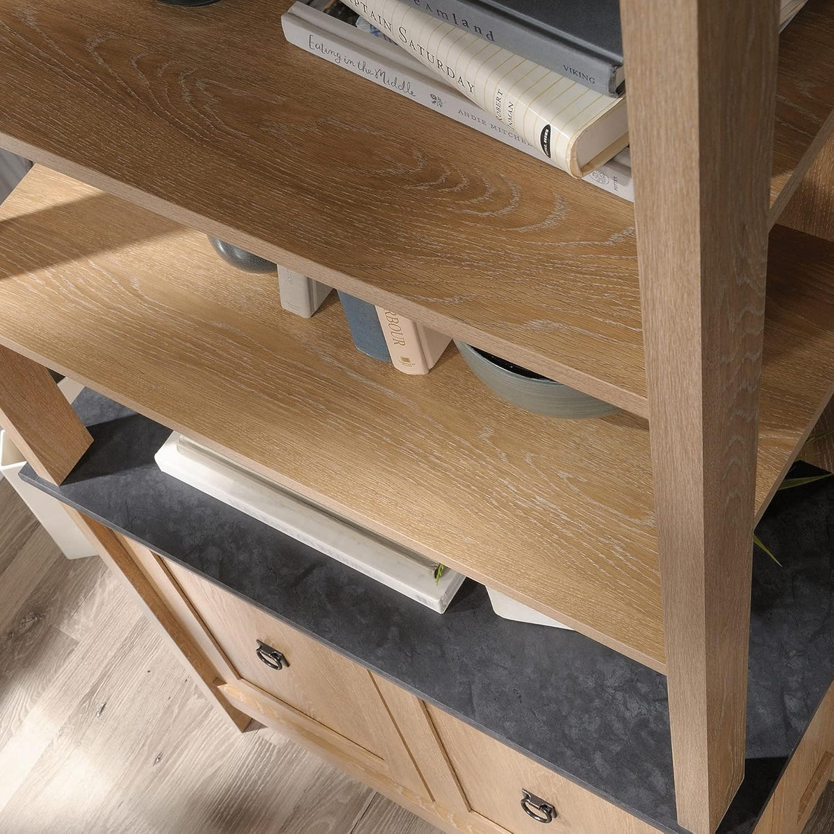 Bookcase U33051