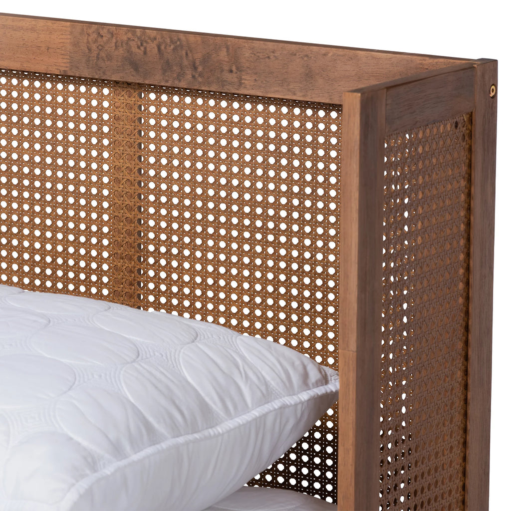 Queen Size Wood and Synthetic Rattan Platform Bed C36130