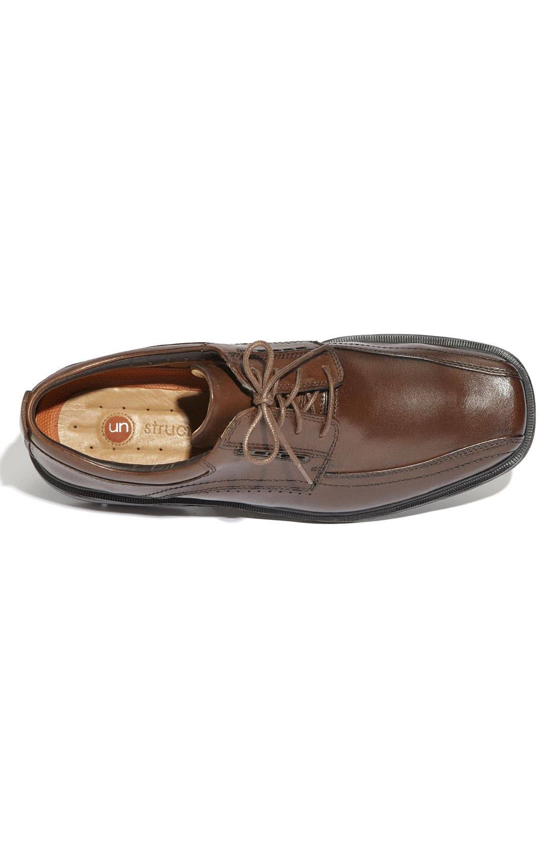 Brown Un.Kenneth Shoes C13546